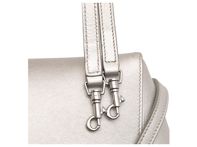 Belt Bag Céline Bolso de cinturón de piel de ternera laminada plateada Celine Nano Plata - vista 10