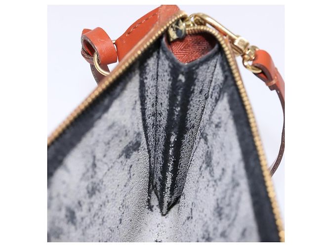 LOUIS VUITTON Epi Pochette Accesorios Pouch Marrón M52953 Auth hk2893 Castaño - vista 18
