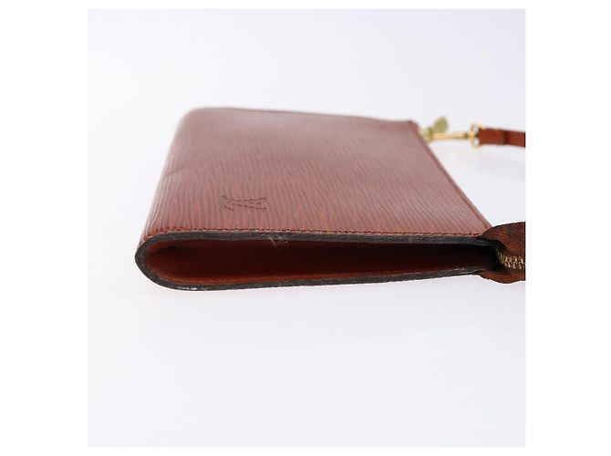 LOUIS VUITTON Epi Pochette Accesorios Pouch Marrón M52953 Auth hk2893 Castaño - vista 3