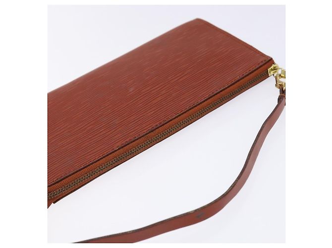 LOUIS VUITTON Epi Pochette Accesorios Pouch Marrón M52953 Auth hk2893 Castaño - vista 6