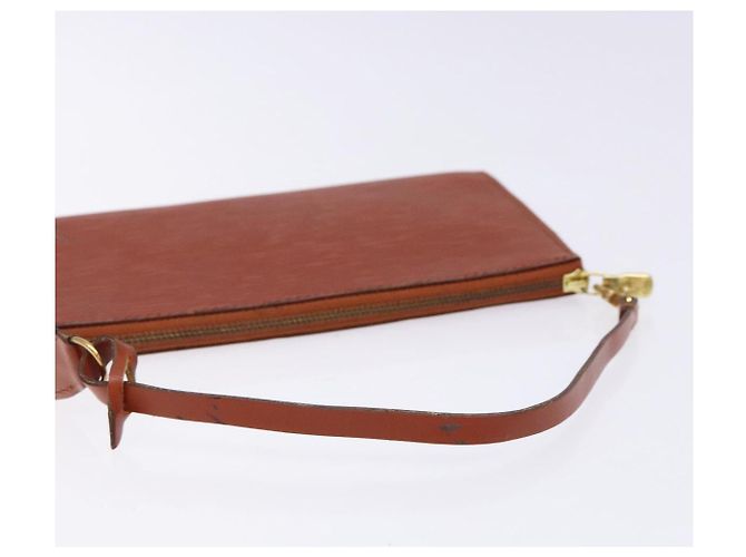 LOUIS VUITTON Epi Pochette Accesorios Pouch Marrón M52953 Auth hk2893 Castaño - vista 7