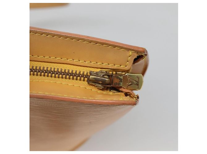 LOUIS VUITTON Borsa a Spalla Epi Saint Jacques Gialla M52269 Auth 140079 Giallo - vista 10