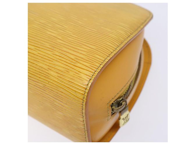 LOUIS VUITTON Pochette Dauphine GM Epi Giallo LV Auth 140087 - vista 15