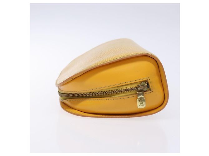 LOUIS VUITTON Pochette Dauphine GM Epi Giallo LV Auth 140087 - vista 4
