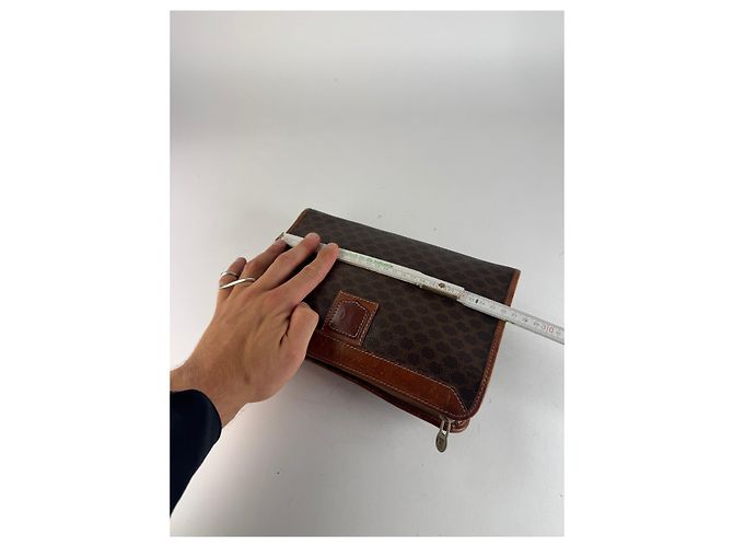 Céline Clutch in pelle vintage Celine Paris marrone - vista 10