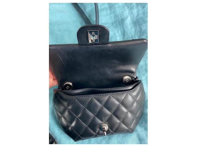 Borsa Uniforme Chanel 2023. Nero - vista 10