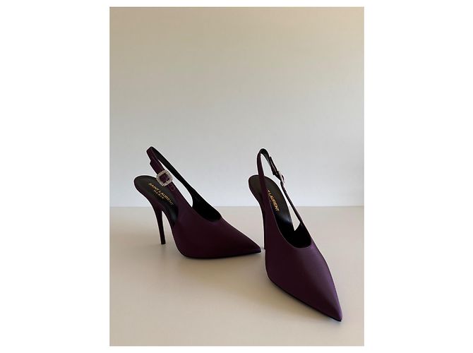 Yves Saint Laurent Yasmeen Décolleté in seta viola 38 - vista 6