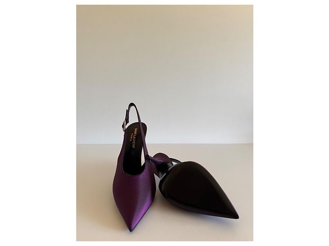 Yves Saint Laurent Yasmeen Décolleté in seta viola 38 - vista 9