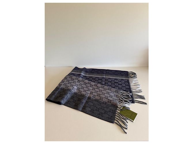 Sciarpa Gucci Marmont Blu Cachemire e Lana - vista 5