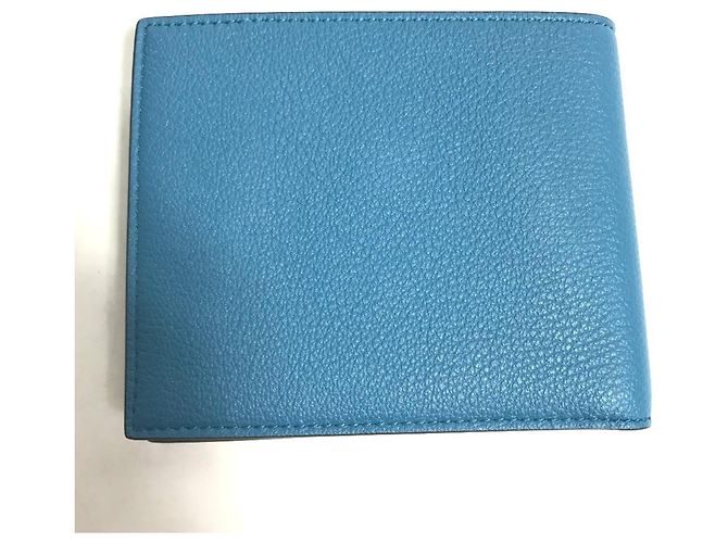 Gucci 658681 Logo Compact Wallet Blue - view 2