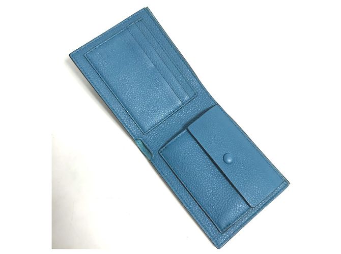 Gucci 658681 Logo Compact Wallet Blue - view 3