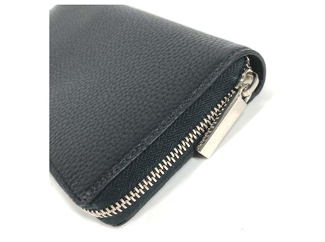 Gucci Black Leather Long Wallet - view 6