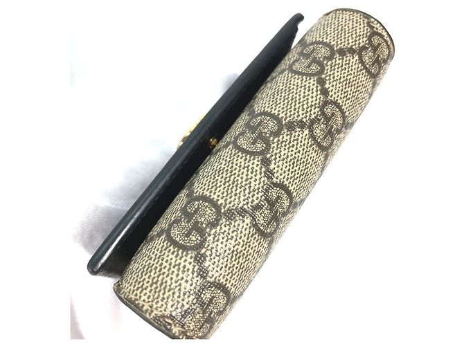 Billetera Compacta Marmont GG Supreme de Gucci Negro Beige - vista 4