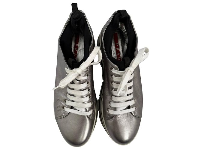 Sneakers platform Prada in pelle argento Metallico - vista 6