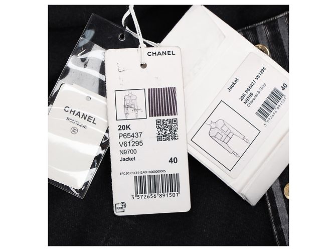 Timeless  Chanel Striped Button-Down Denim Jacket in Black Cotton - view 5