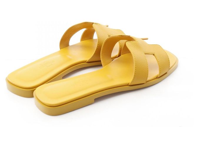 Hermès Sandali Hermes Oran Vau Epsom Giallo - vista 2