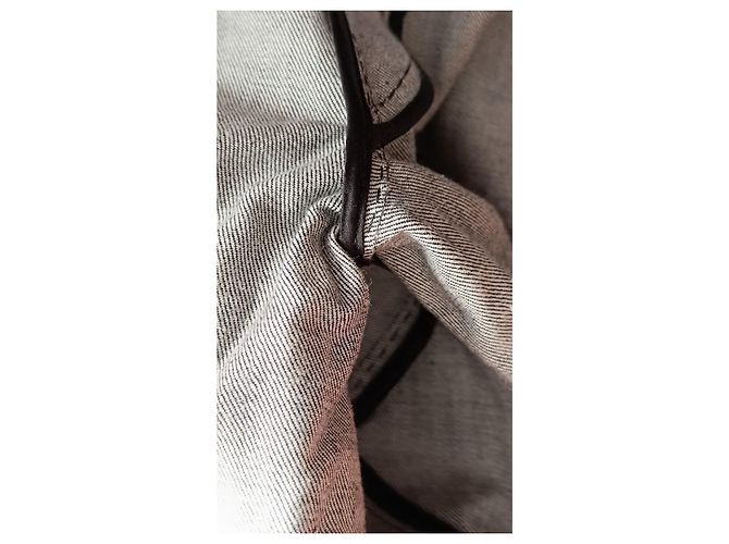 Gekürzte Denimjacke Gucci von Tom Ford S/S 2002-2003 Grau - Ansicht 15