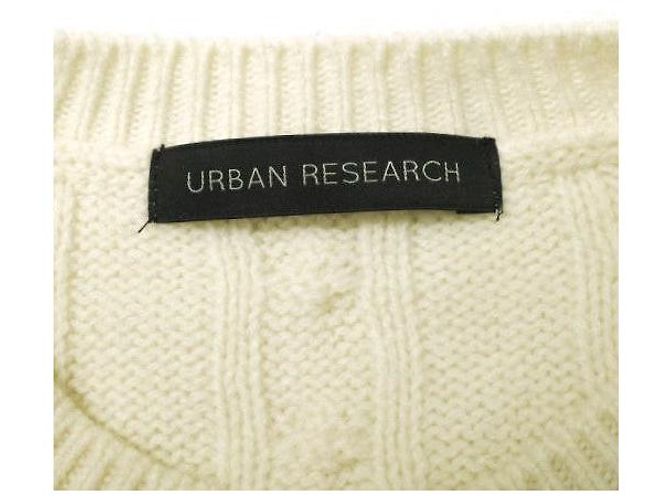 Autre Marque URBAN RESEARCH Kurz geschnittene Kabelstrick-Wollpullover Weiß Roh - Ansicht 4