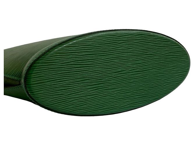 Bolsa de mão Louis Vuitton Saint Jacques em couro Epi Verde - vista 8