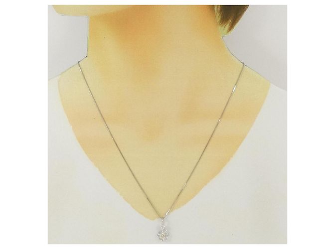 Autre Marque Collana a Fiore in Oro Bianco Au750 e Diamanti Argento - vista 6