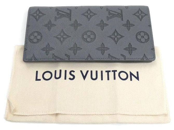 Cartera Larga Brazza Monogram Shadow de Louis Vuitton Gris - vista 9