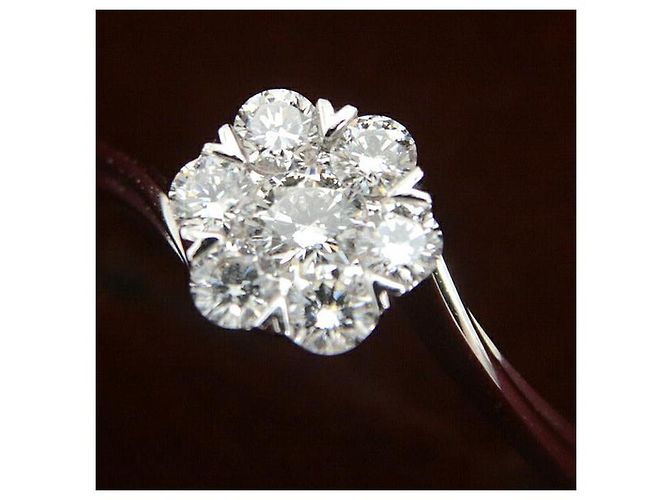 Autre Marque Chow Tai Seng Flower Diamant Ring aus Au750 Silber - Ansicht 10