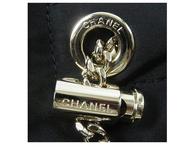 Giacca con cappuccio in seta e poliestere Chanel COCO MarkChain Nero - vista 6