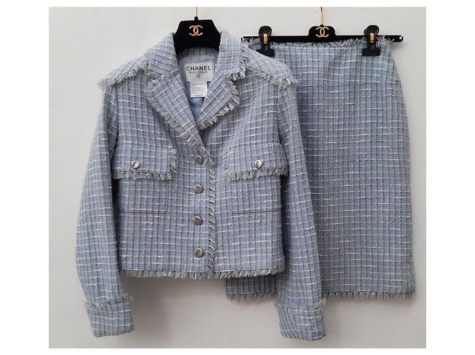 Chanel Terno e saia Azul - vista 2