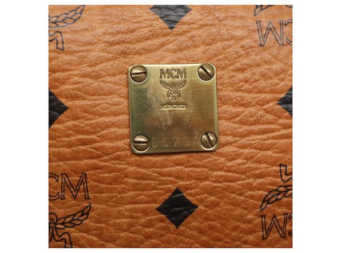 MCM Logogram Vicetos Boston Tasche aus PVC-Leder in Braun und Gold Auth BA4839 Golden - Ansicht 12