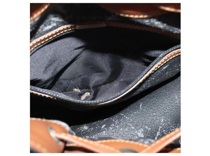 Borsa a Spalla in Pelle Nera Auth 139755 di GUCCI Nero - vista 12