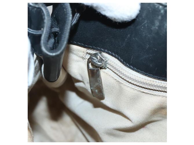 Borsa Tote Vala in Tela Nera e Oro Salvatore Ferragamo Auth bs28915 Nero D'oro - vista 17