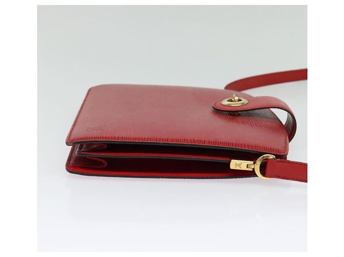 LOUIS VUITTON Epi Capuchin Schultertasche Rot M52347 LV Auth 139777 - Ansicht 4