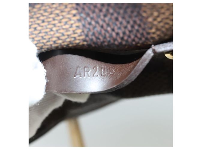 LOUIS VUITTON Pochette Okapi PM Damier Ebene N61738 LV Auth 138757 - vista 12