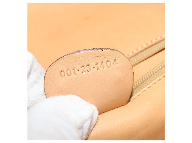 Borsa a Spalla in Pelle Beige Oro GUCCI Auth hk2913 D'oro - vista 12