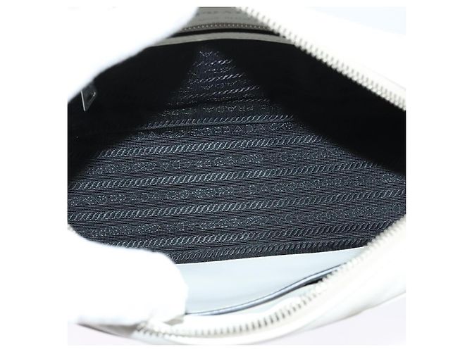 Prada Bolsa de Ombro de Couro Branca Prata Auth BA5096 Branco - vista 10