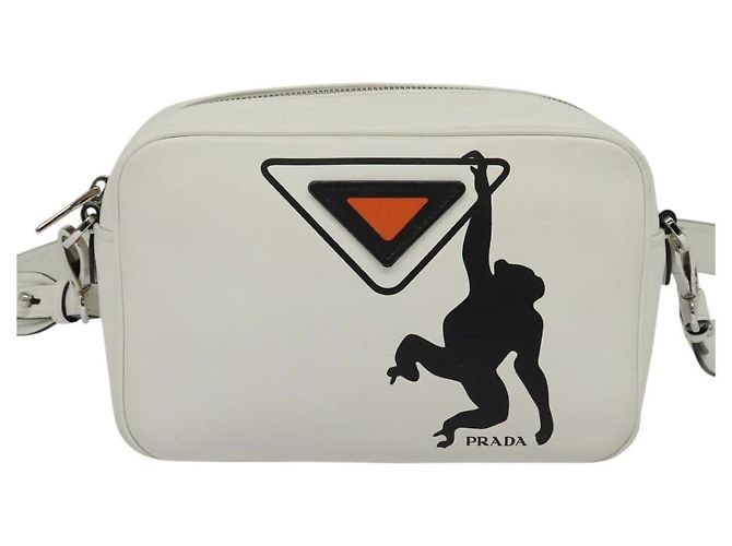 Prada Bolsa de Ombro de Couro Branca Prata Auth BA5096 Branco - vista 13