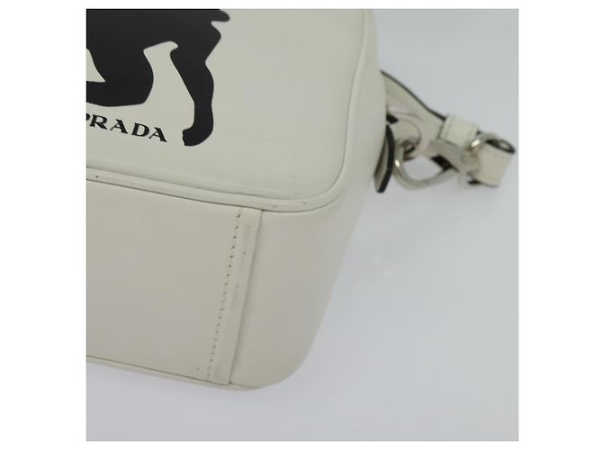 Prada Bolsa de Ombro de Couro Branca Prata Auth BA5096 Branco - vista 15