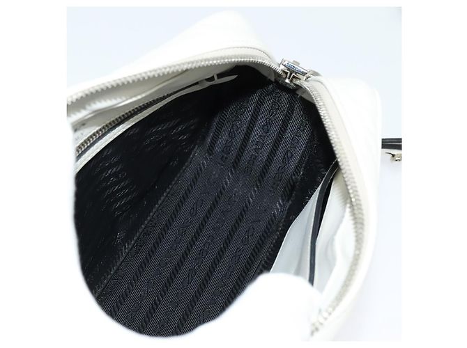 Prada Bolsa de Ombro de Couro Branca Prata Auth BA5096 Branco - vista 20