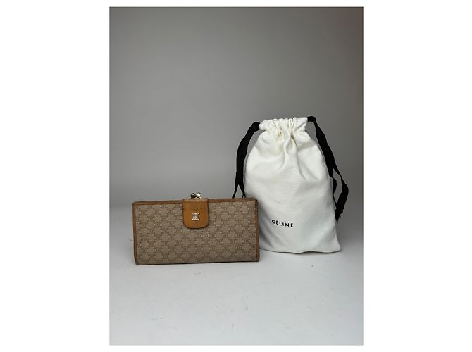 Céline Vintage Celine Paris Triomphe Leather Wallet beige - view 10