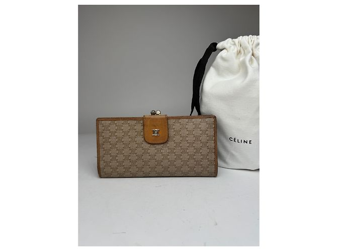 Céline Vintage Celine Paris Triomphe Leather Wallet beige - view 12