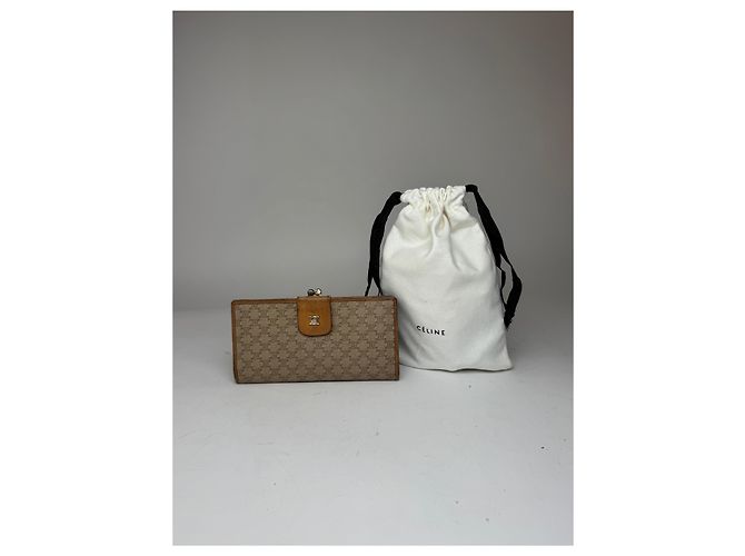Céline Vintage Celine Paris Triomphe Leather Wallet beige - view 3