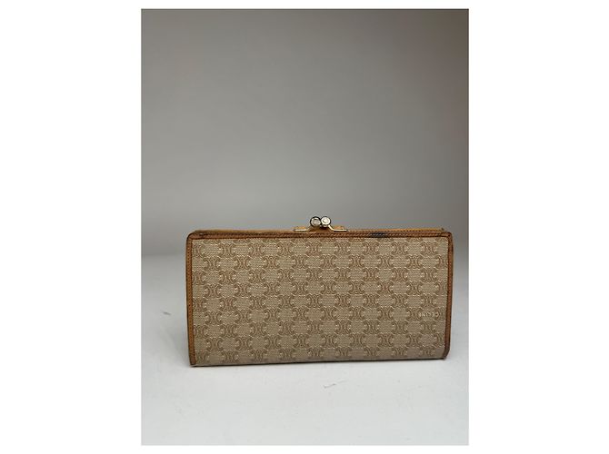Céline Vintage Celine Paris Triomphe Leather Wallet beige - view 4
