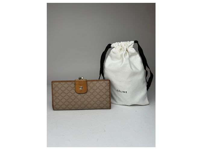 Céline Vintage Celine Paris Triomphe Leather Wallet beige - view 6