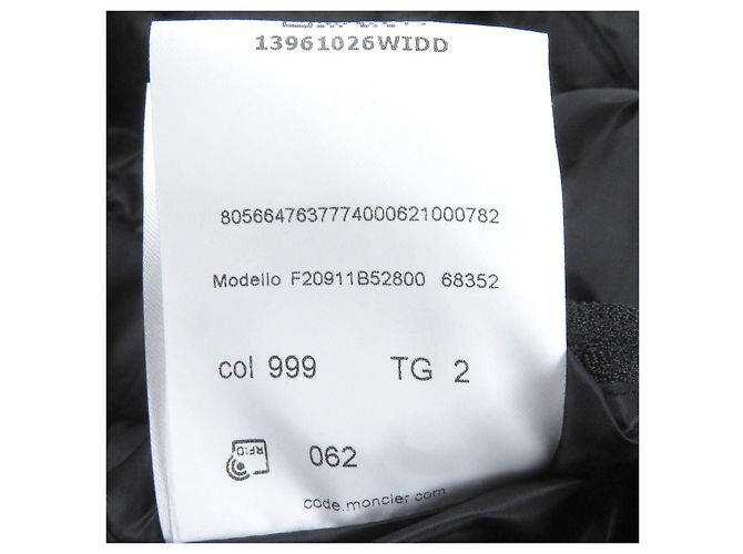 Moncler MENUE GIUBBOTTO Chaqueta de Plumas de Nylon Negro - vista 11
