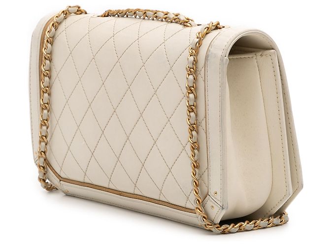 Chanel Blanco Medio Cuero Acolchado Octagonal Cierre CC Crudo - vista 2