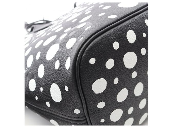 Bolso tote Neverfull MM Louis Vuitton x Yayoi Kusama Negro Blanco - vista 5