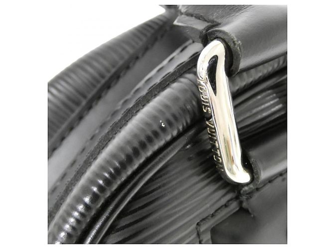 Borsa a mano Bowling Montaigne PM in Epi Louis Vuitton Nero - vista 6