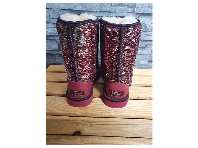 Botines Ugg Classic Short de piel de cordero rojo oscuro Burdeos - vista 6