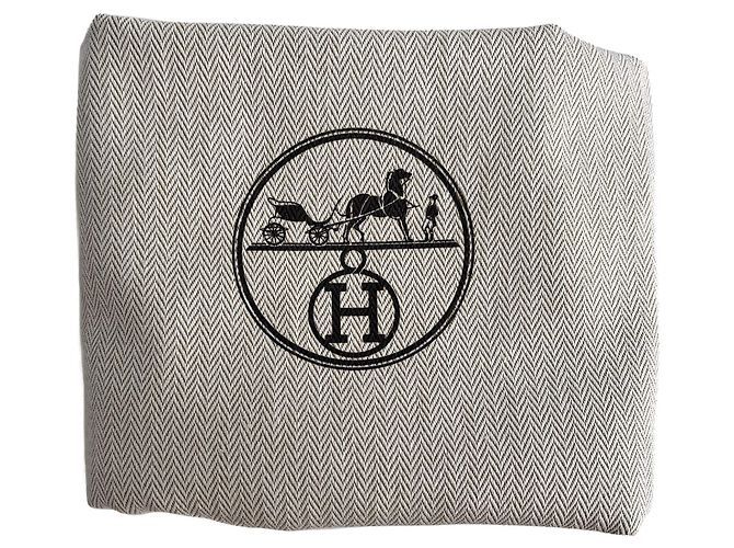 Hermès Picotin 18 Canvas Lock Abdeckung Quadrat Eimerhandtasche Karamell - Ansicht 10