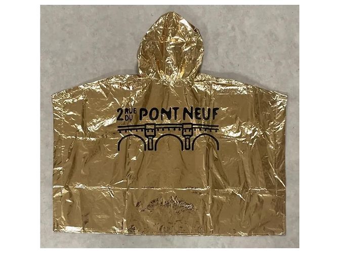 LOUIS VUITTON Poncho da Sfilata Pharrell Williams nuovo D'oro - vista 3